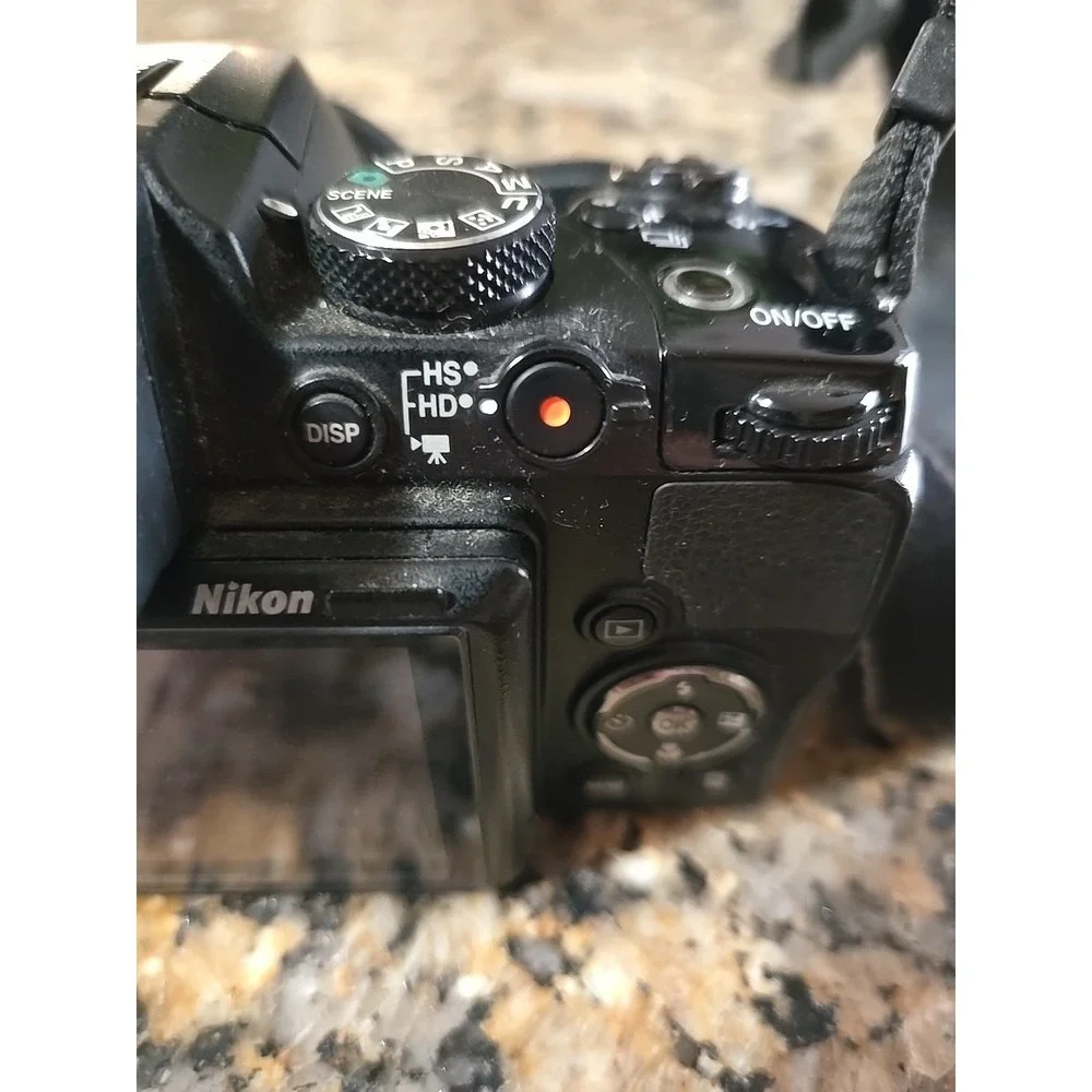 Nikon COOLPIX P500 12.1MP Digital Camera Black UNTESTED